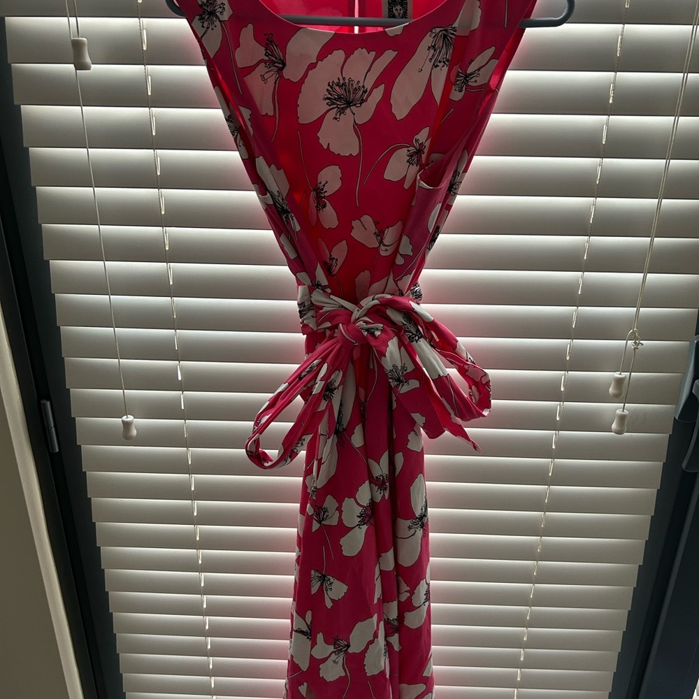 Size Large Ann Klein Floral Pink Sleeveless Tie Dress